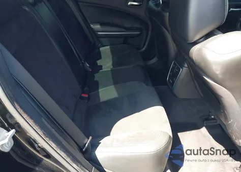 2016 Dodge Charger R/T Scat Pack z USA, uszkodzony, nr VIN 2C3CDXGJ6GH301780